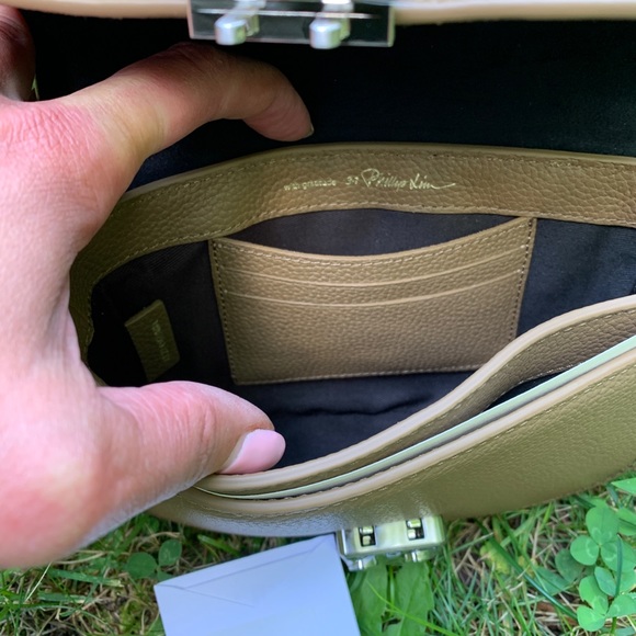 SOLD⛔️Authentic PHILLIP LIM Pebbled leather saddle flap Crossbody - Picture 6 of 15